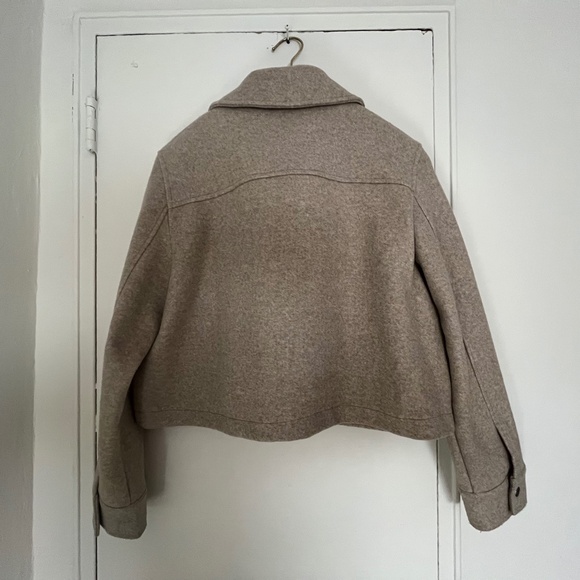 INDUSTRY REPUBLIC CLOTHING Cropped Blazer in Tan - Picture 3 of 5